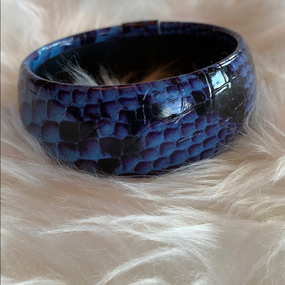 Blue Black Leather Bangle Bracelet